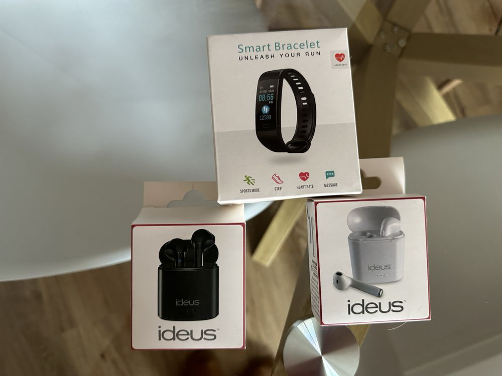 Phones e bracele