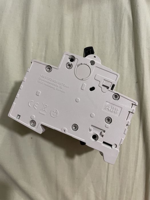 Disjuntor ABB S203-C32 | Cinzento