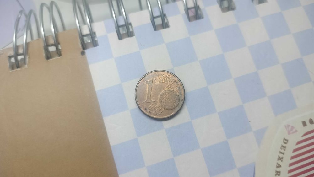 moeda valiosíssima para colecionadores.2002 letra A-de-1-centimo