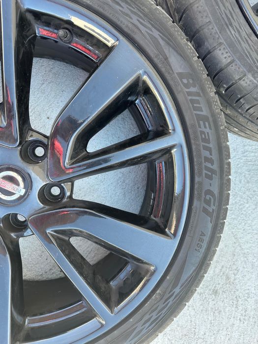 Jantes 18 nissan juke quase novas e pneus