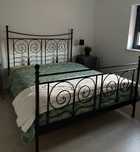 Cama de casal em ferro preto, Oferta do colchão, IKEA