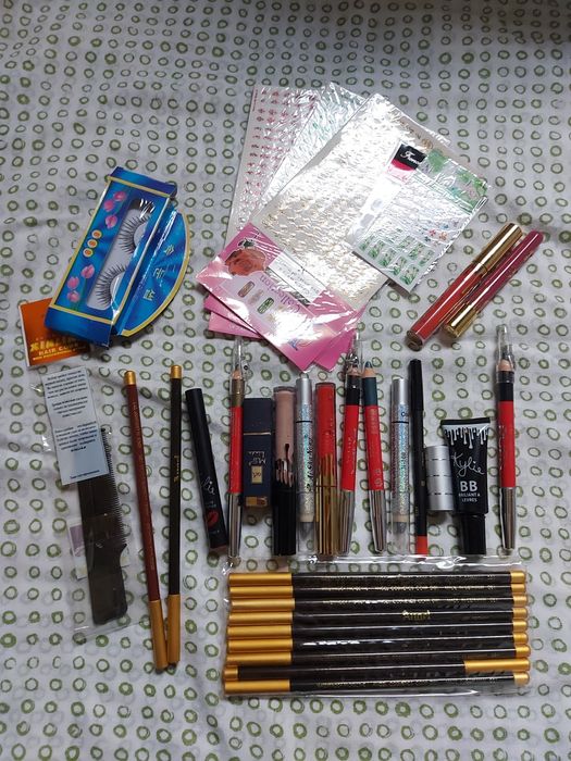 Набір нової косметики ціна ЗА ВСЕ