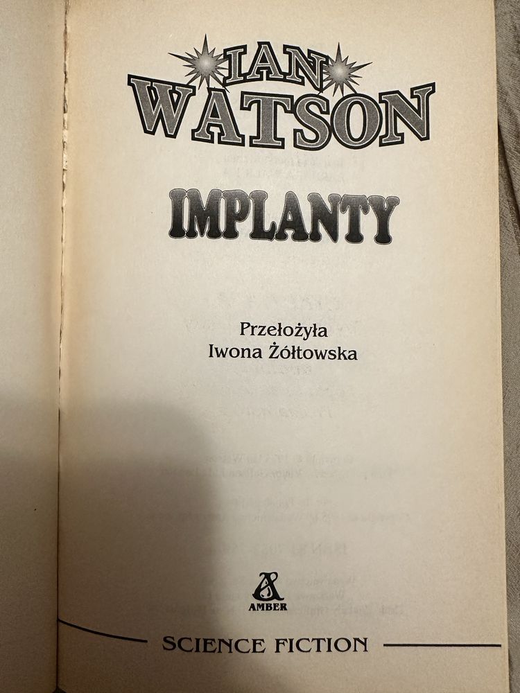 Implanty. Ian Watson