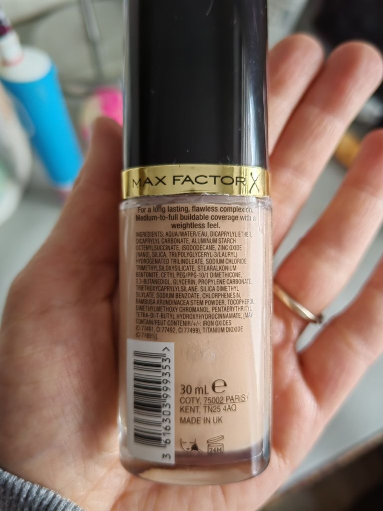 Maxfactor Face Finity N 45