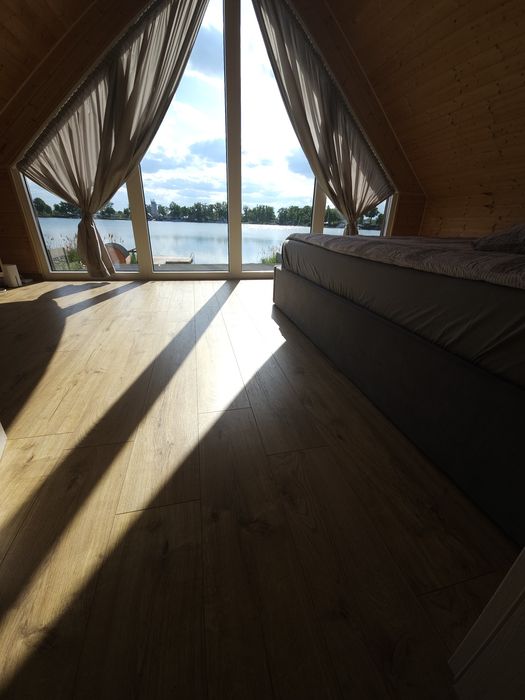 Domek nad jeziorem,JACUZZI I SAUNA,własna linia brzegowa