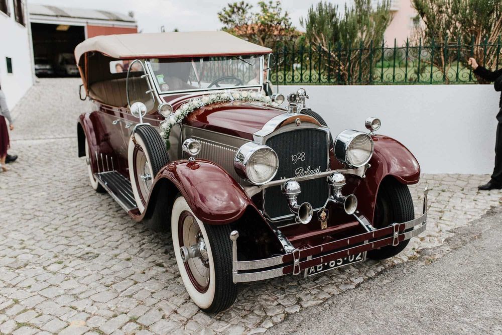 D'Classic - Aluguer de Carros Clássicos