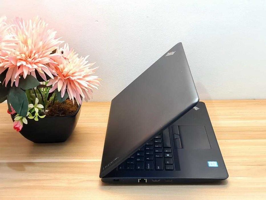Lenovo ThinkPad E470 | i5-7200U | SSD 256GB | W11 Pro | C. Novo | 14"