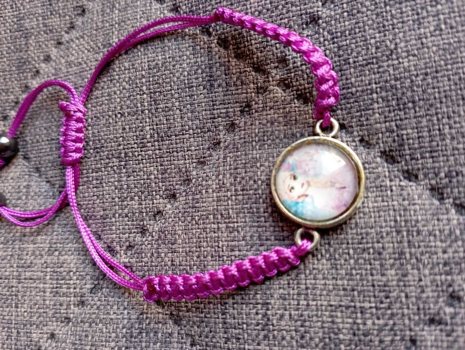 Bransoletka pleciona zaciągana z grafiką Kraina Lodu