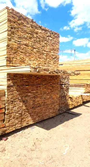 Продаж дошки бруса сосни пиломатеріалу якісного