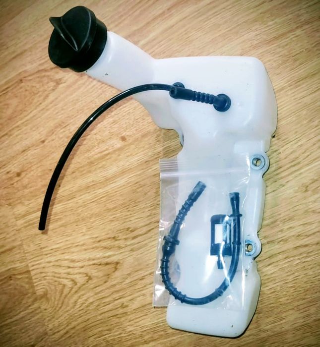 Depósito de Combustível com Mangueiras – NOVO