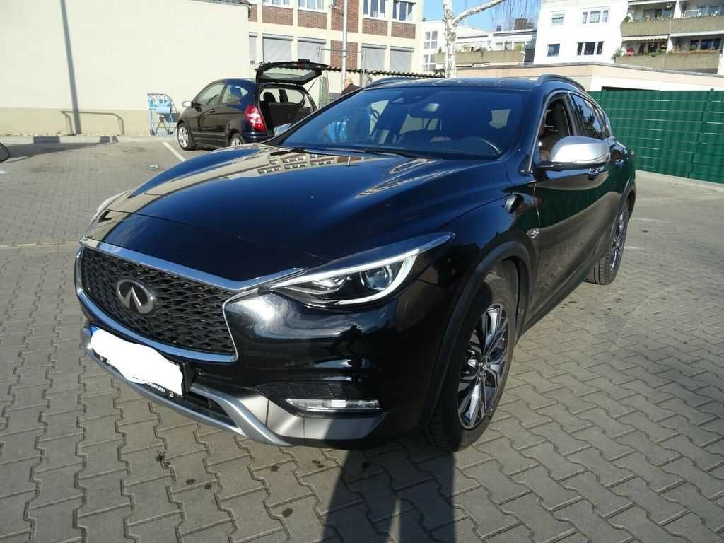 INFINITI qx30 бампер с разборки инфинити