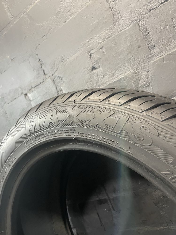 1шт 205/50 R15 Maxxis Surpasa MA-V1