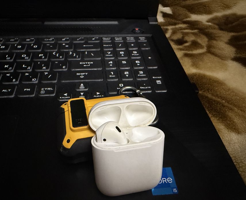 Airpods 1 кейс зарядний