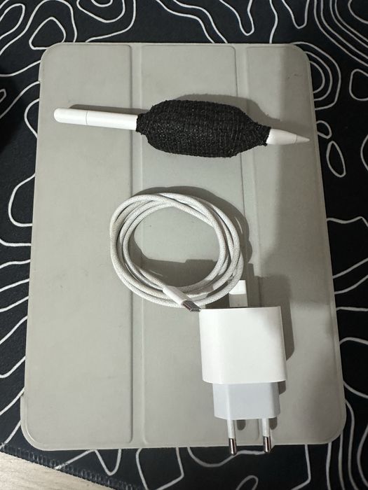 Ipad 10 gen 64GB + Apple pencil