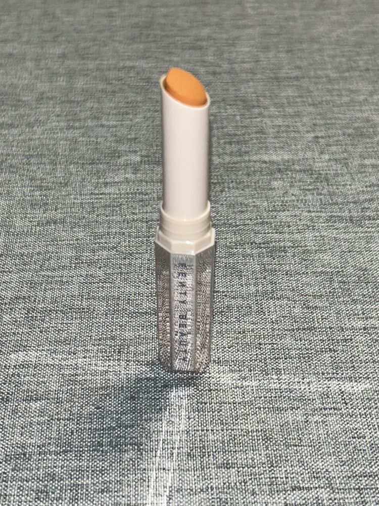 Szminka Fenty Beauty Mattemoiselle Pumpkin Rose