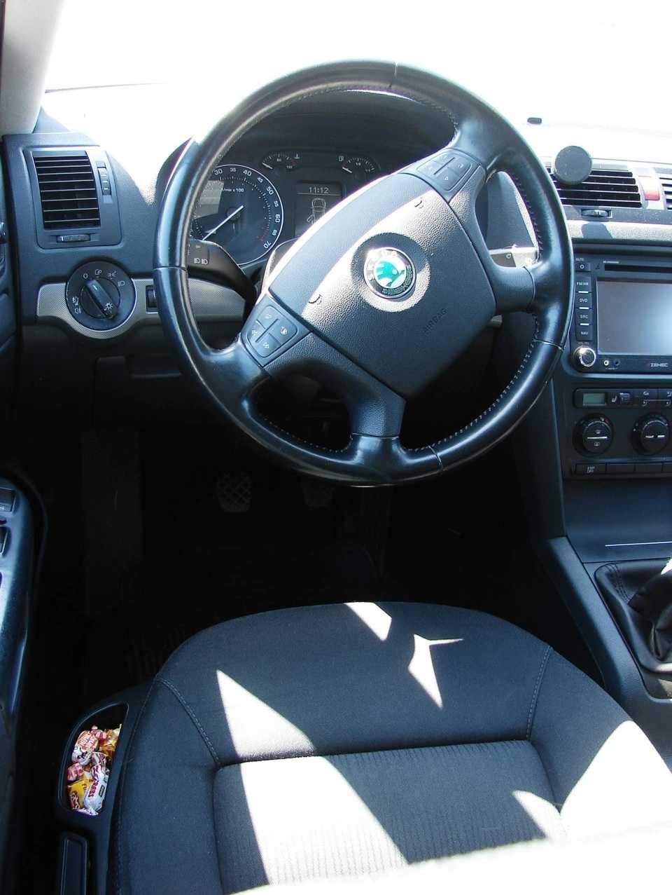 Skoda Octavia, 1, 6 л, бензин, 2005 гв,