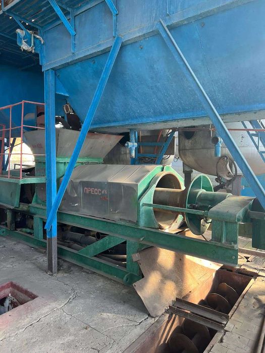 Пресс виноградный шнековый ВПО-20 ; 30; Т1 ВПО-21  4 штуки