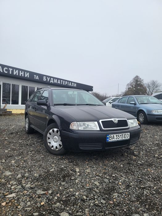 Продам шкода октавія 2004рік 1.6мрі бензин