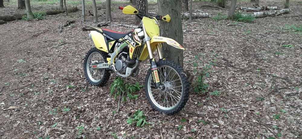 Suzuki RMZ-250 13r