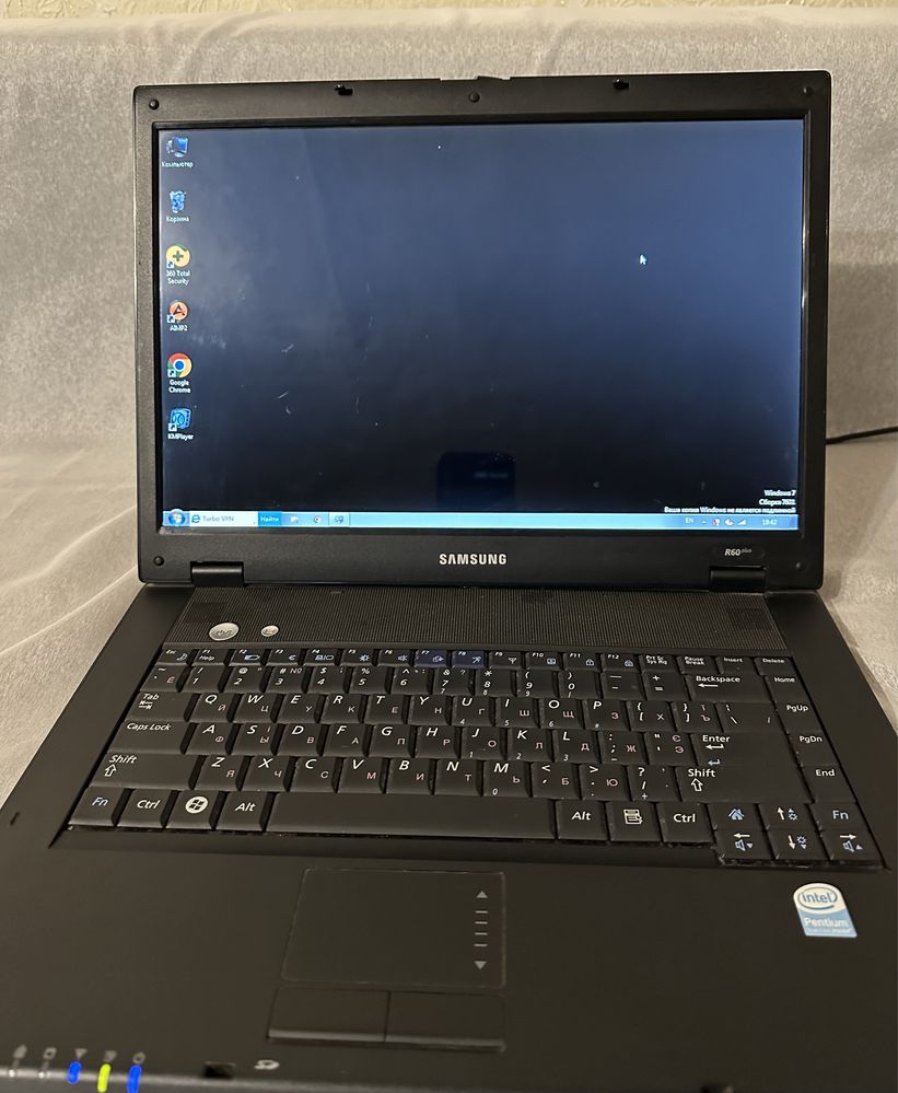 Продам ноутбук SAMSUNG R60 plus