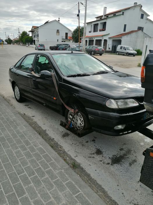Renault Laguna 1.8 gasolina para peças bancos pele eléctricos Boa mecâ