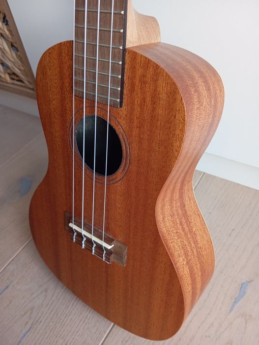 Ukulele jak nowe
