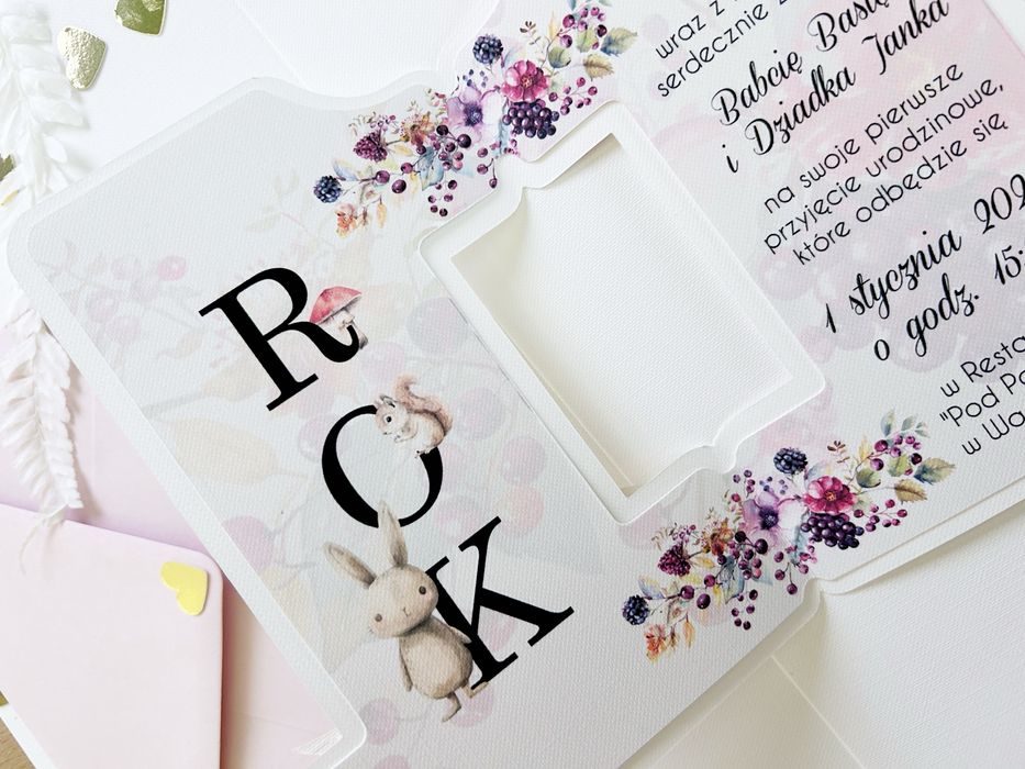 Zaproszenia w kształcie jedynki na roczek sarenka