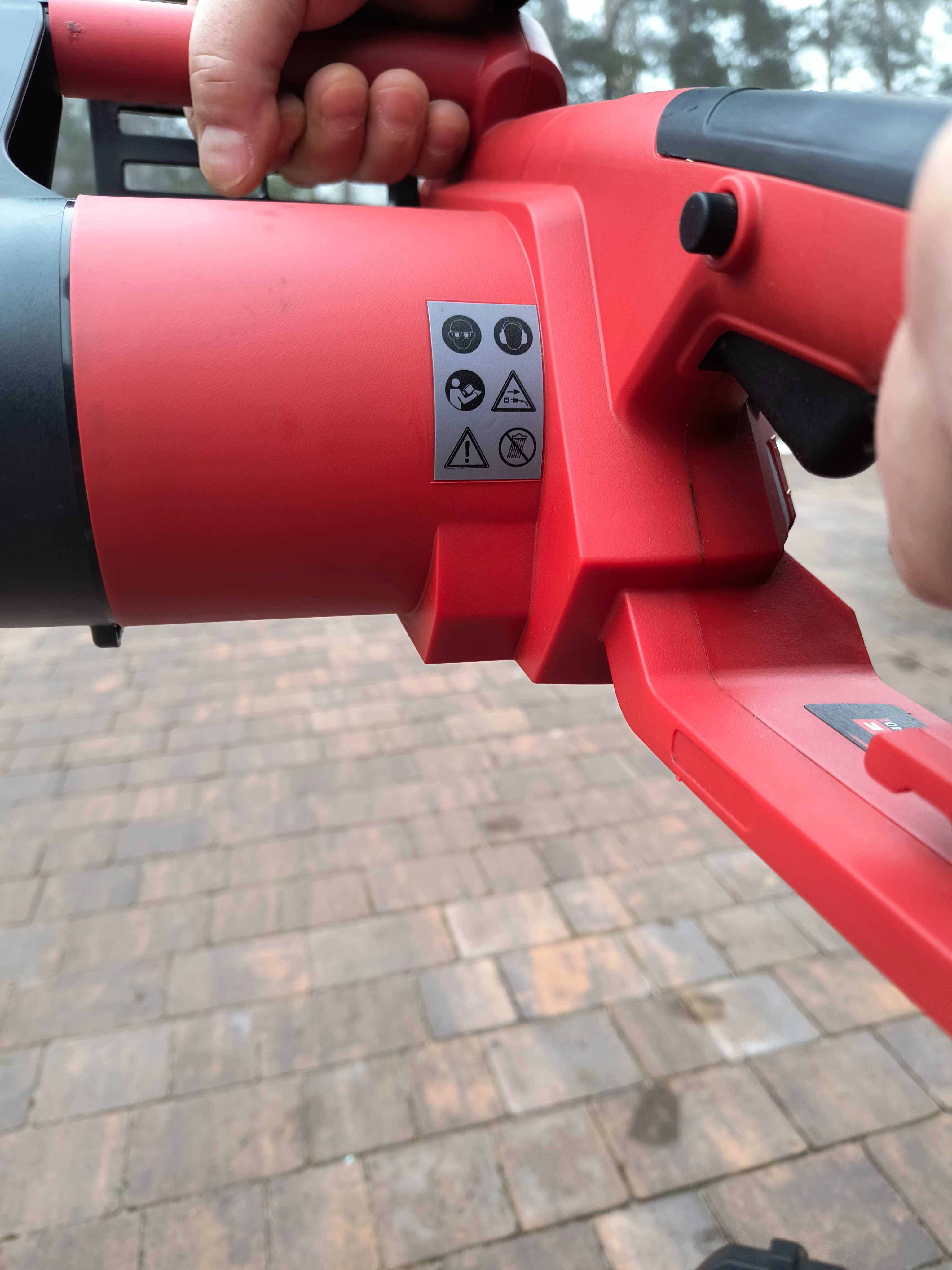 Elektryczna piła łańcuchowa GE-EC 2240 EINHELL