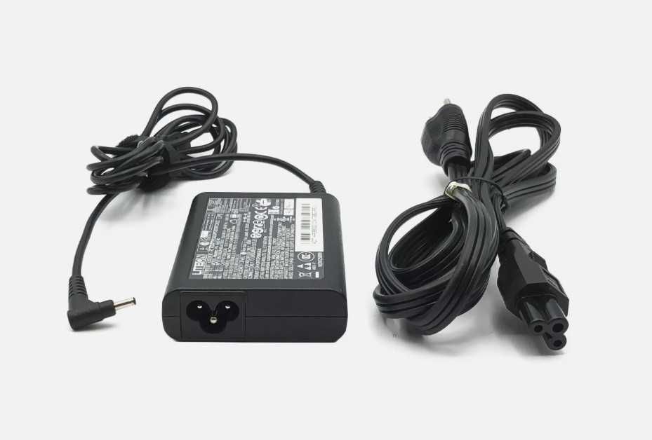 Блок живлення Liteon 65W (19V 3.42A, 3.0×1.1 мм), б/в, оригінал