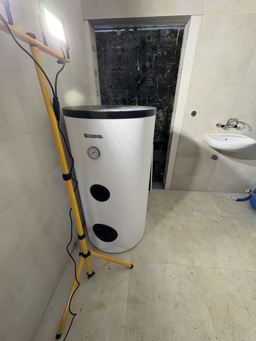 BOJLER Wymiennik Ogrzewacz Wody 250L KOSPEL