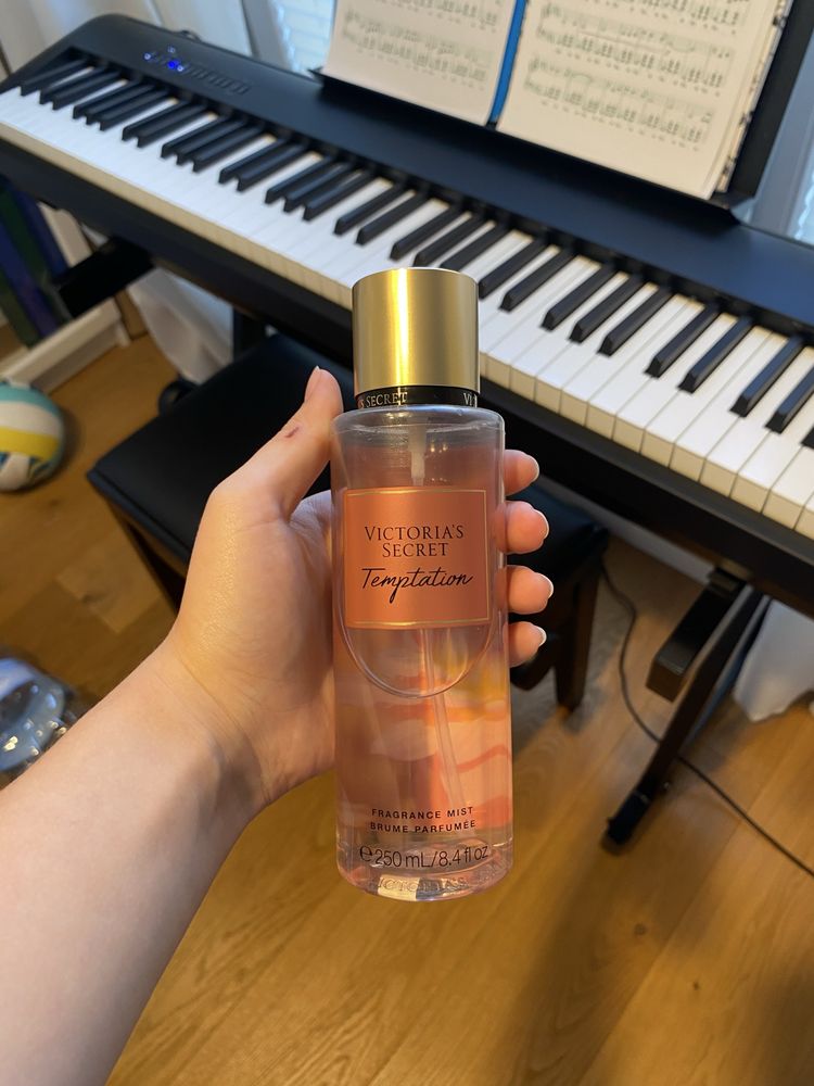 Mgiełka Victoria’s Secret Temptation