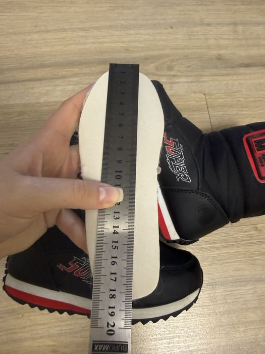 Зимове взуття черевики