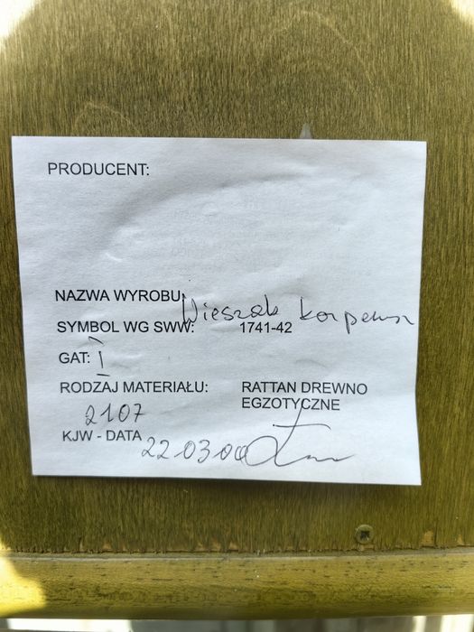Garderobianka rattanowa lustro wieszak półka