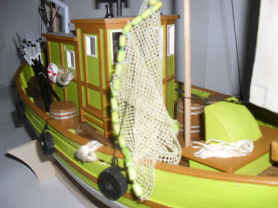DUŻY żaglowiec model kutra rybackiego KUTER RYBACKI JAS-8 okręt 86cm