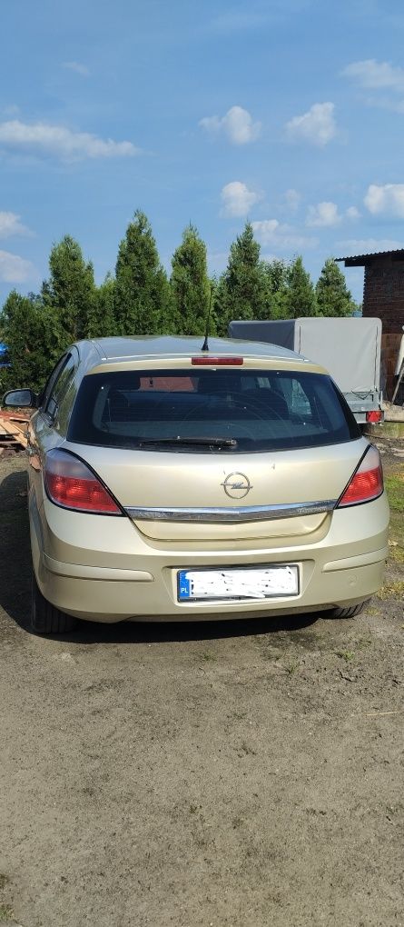 Astra H 1.6 16V 2005r