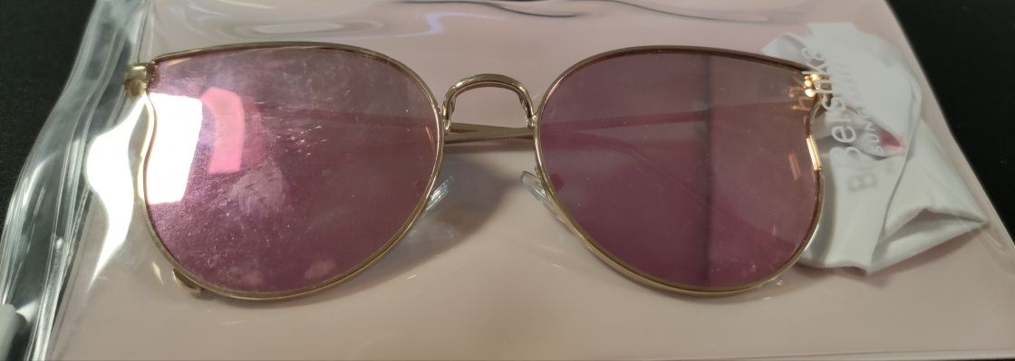 óculos sol 2 modelos diferentes
