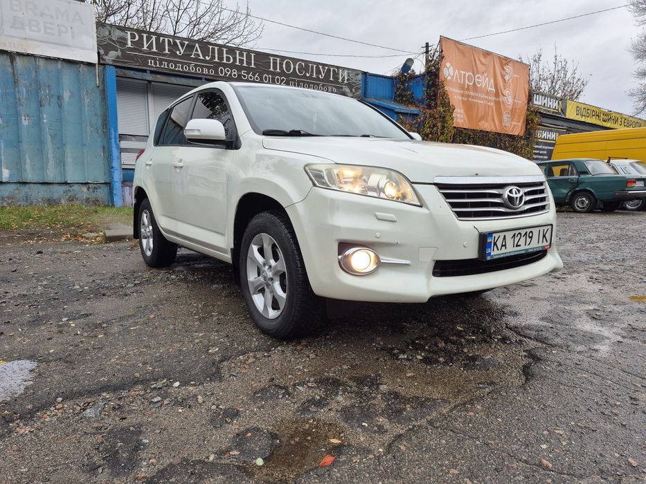 Toyota RAV-4 3 покоління рест. 2011 р.в.