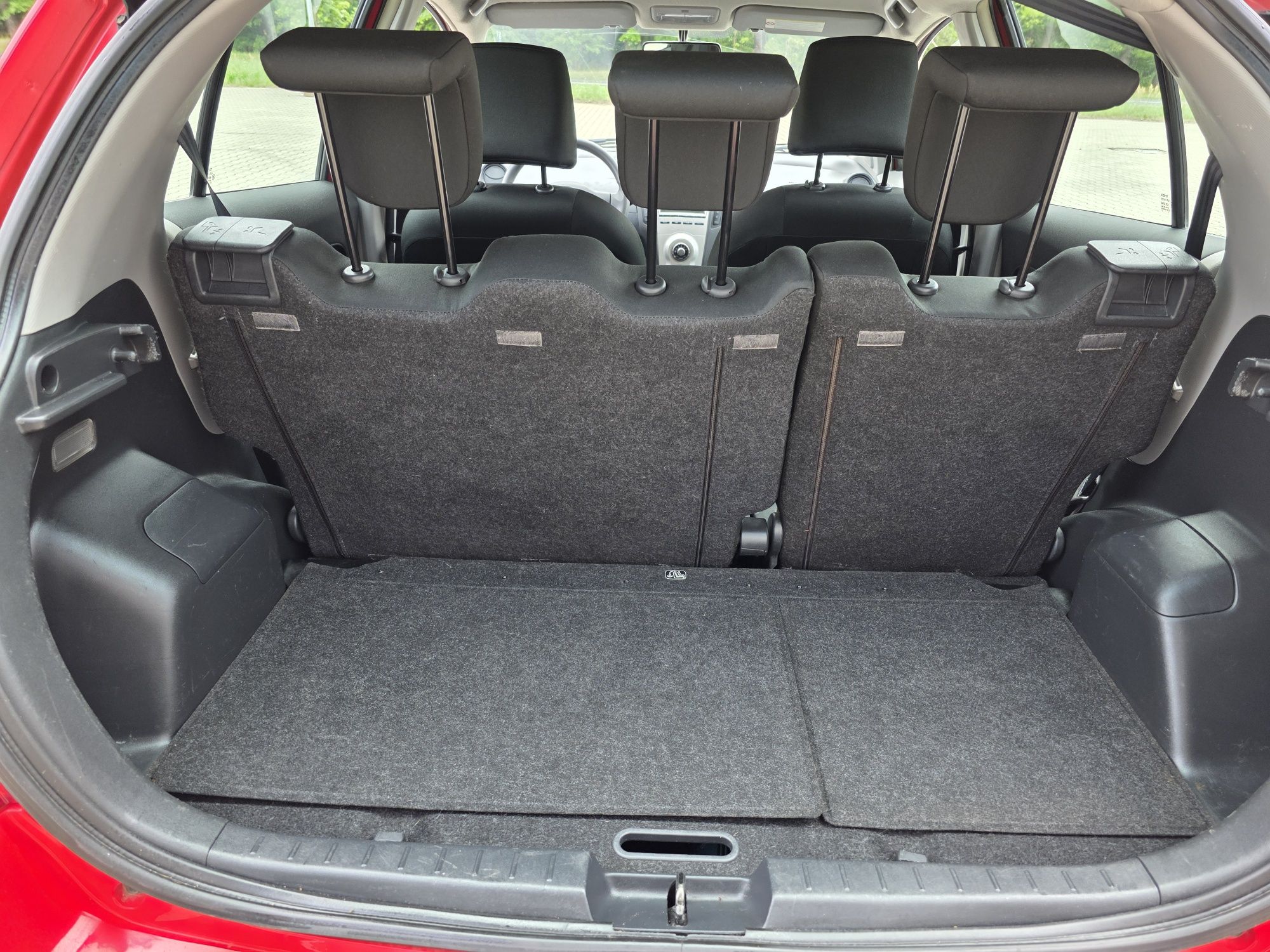 Toyota Yaris 1.3 benzyna Klima 5 drzwi 147.000km