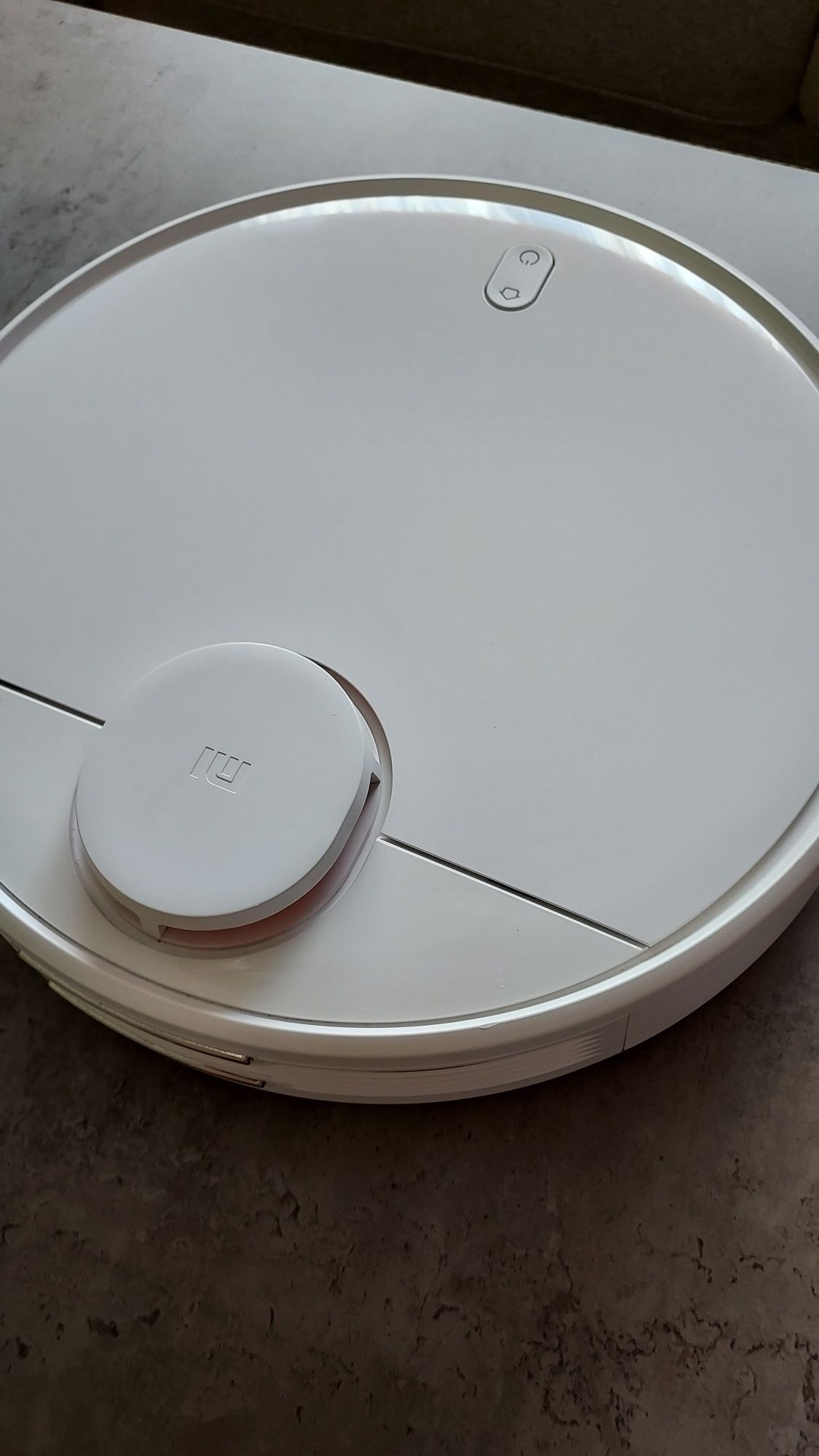 Robot sprzątający Xiaomi Mi Robot Vacuum Mop P z funkcją mopowania.