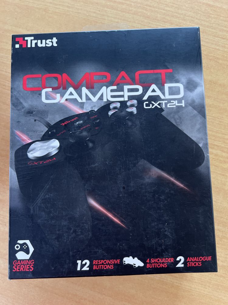 Пара джойстиків провідних ігрових бу Compact Gamepad gtx24