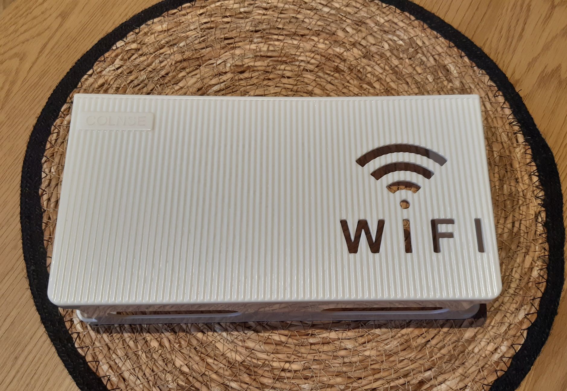 Uchwyt ścienny/ pudełko/ półka na router biały