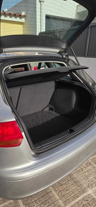 Audi A3   1.9 Sportback  12/2004- Possibilidade Crédito Financeira