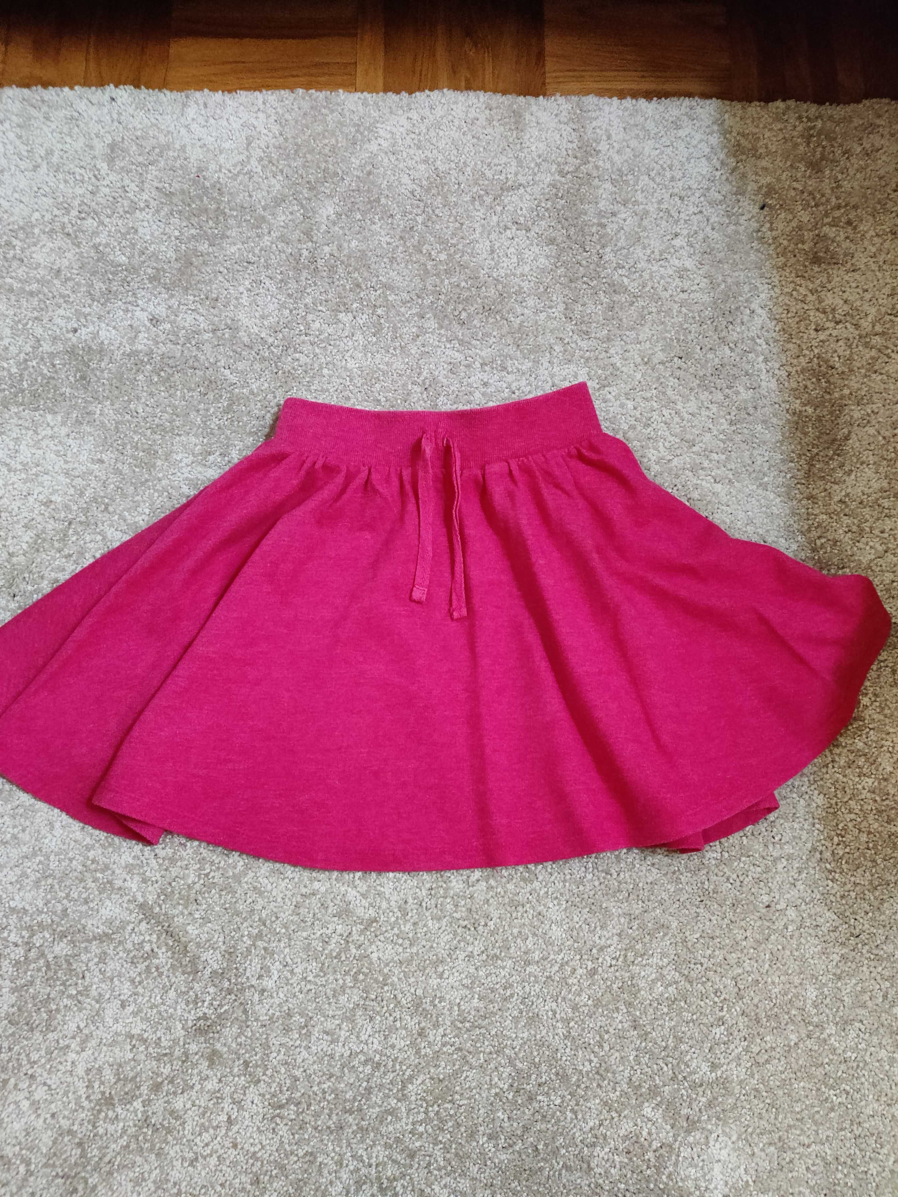 Sprzedam spódnicę na wzrost 122 cm