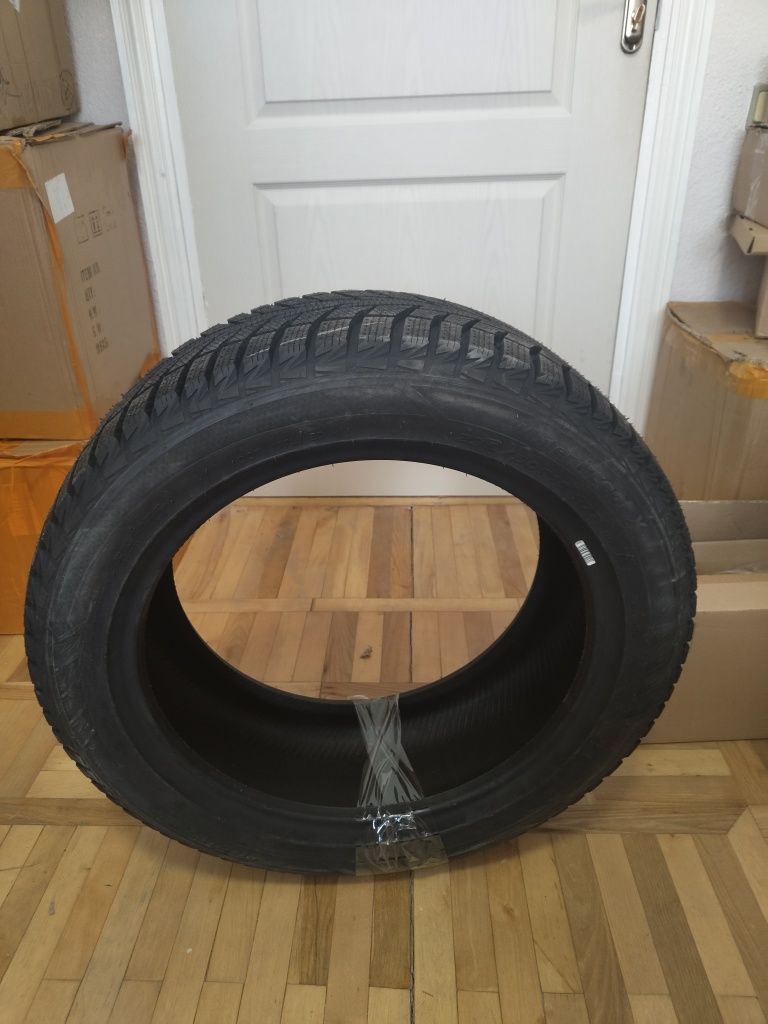 Шина hankook 235/r50