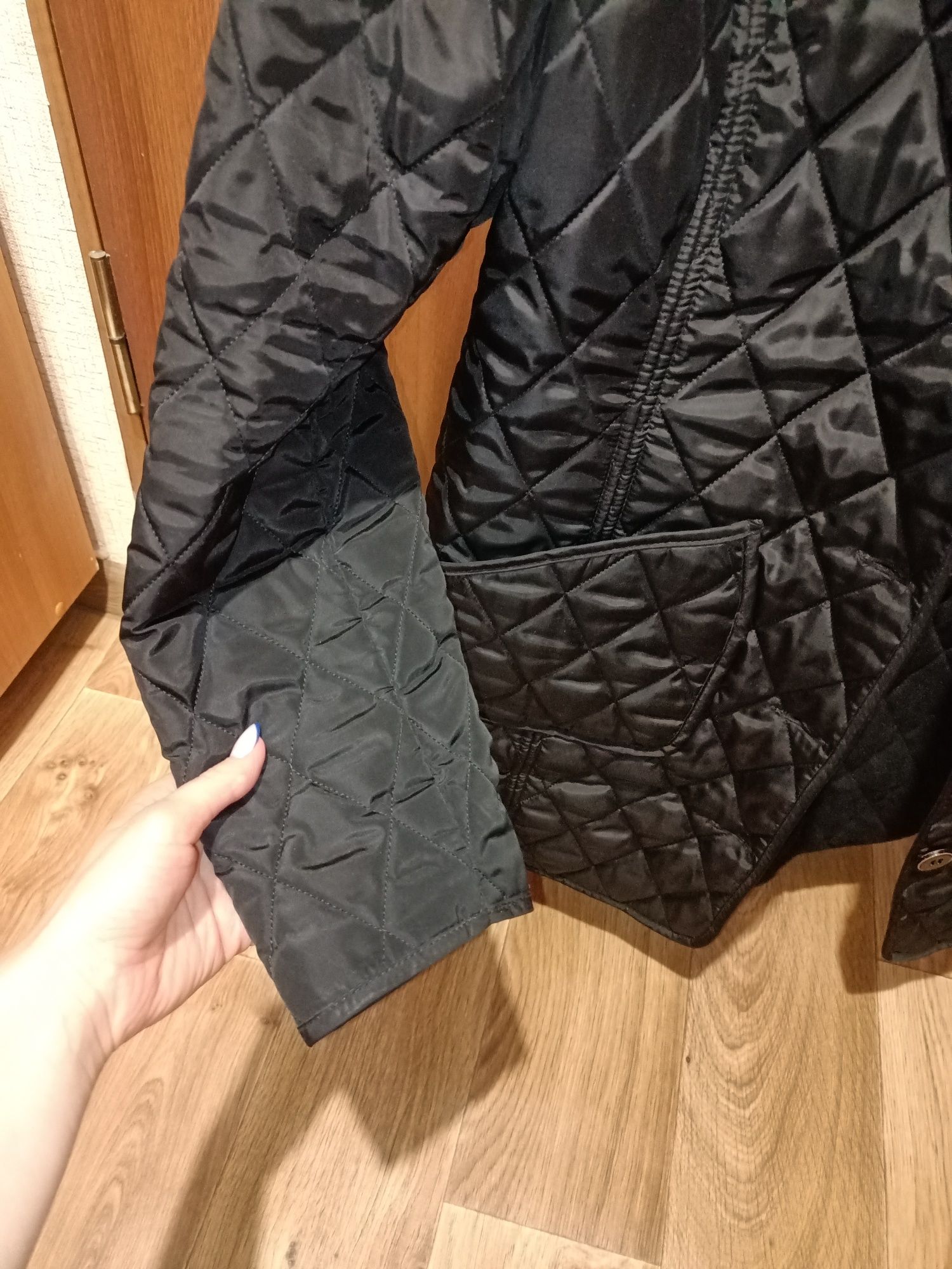 Куртки жіночі  по 400 грн