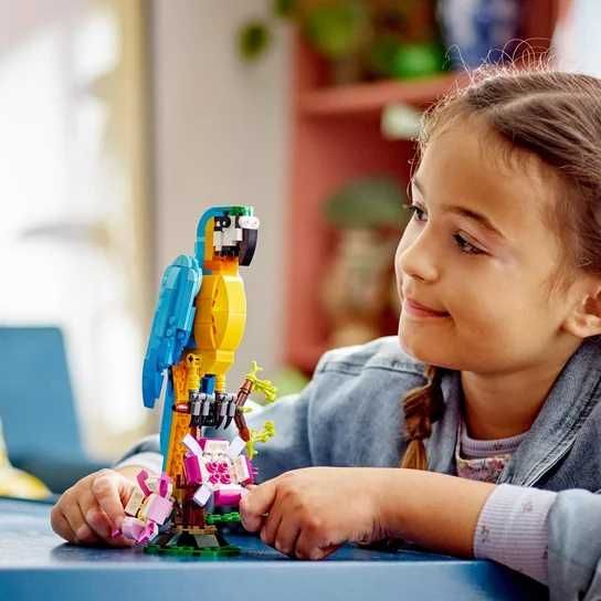 LEGO Creator, klocki, Egzotyczna papuga, 31136