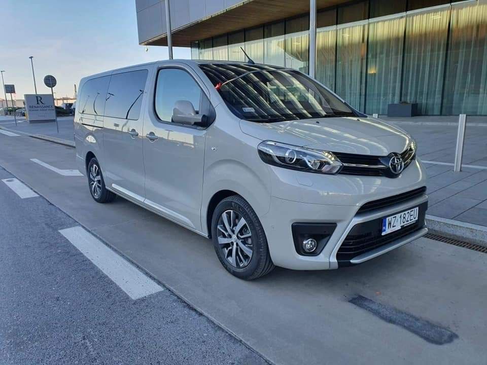 Wypożyczalnia busów busa wynajem aut krótkoterminowy długoterminowy