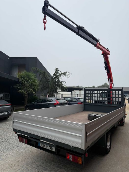 Carrinha Toyota dyna com grua palfinger
