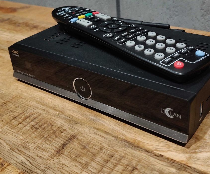 Dekoder Ustym 4K Pro Combo Enigma2 SAT DVB-T WiFi
