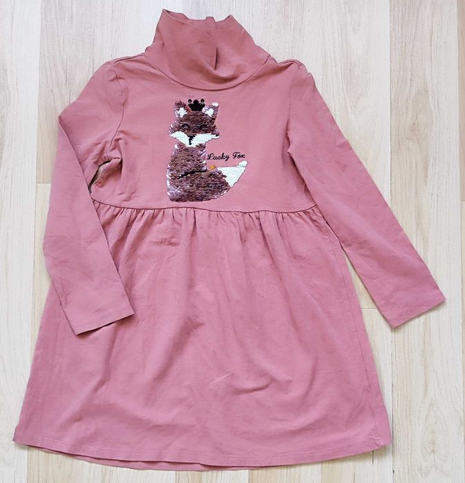 Różowa sukienka z cekinowym liskiem Sinsay 116 cm